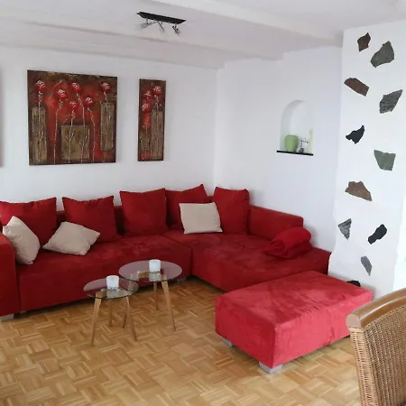 Ferienwohnung Im Haus Christel * 테트낭